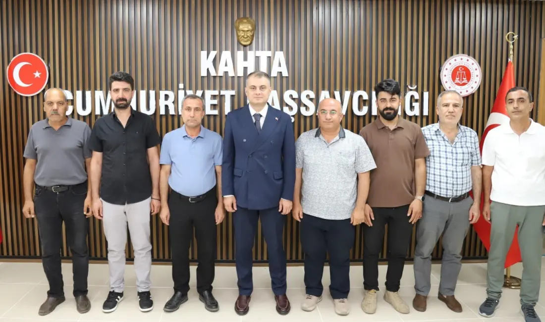 Kahta Gazeteciler ve Yazarlar Cemiyeti Başkanı Mustafa İşeri ile cemiyet