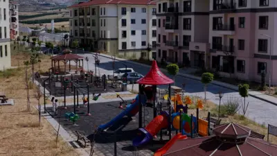 Malatya İkizce'de afet konutlarıyla birlikte yapımı tamamlanan 1.160 sosyal konut