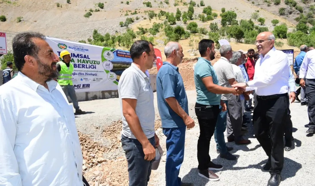 Malatya Büyükşehir Belediye Başkanı Sami Er, tarımsal üretimi desteklemek amacıyla