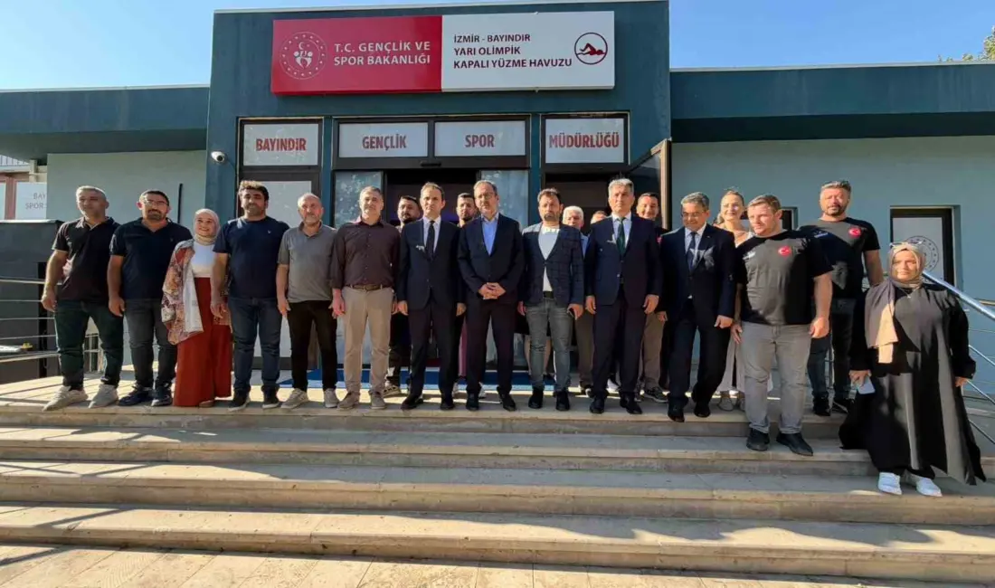 Önceki dönem Gençlik ve Spor Bakanı, AK Parti İzmir Milletvekili