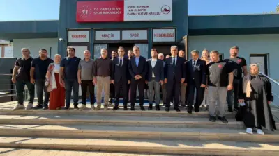 Önceki dönem Gençlik ve Spor Bakanı, AK Parti İzmir Milletvekili