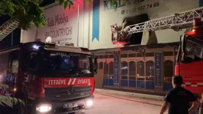 Bursa’nın İnegöl ilçesinde faaliyet gösteren bir mobilya fabrikasında çıkan yangın,