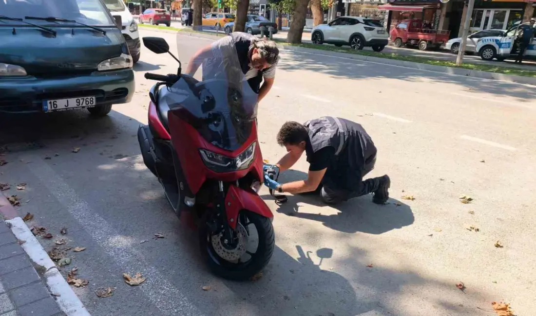 Bursa’nın İnegöl ilçesinde polis ekiplerinin gerçekleştirdiği trafik uygulamasında durdurulan motosikletin