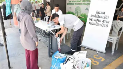 Nilüfer Belediyesi, okulların kapanmasıyla birlikte evlerde biriken atık kağıtları ekonomiye