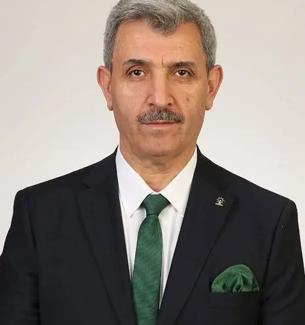 Orhangazi Belediye Başkan Yardımcısı İbrahim Altuntaş, belediyedeki makamında rahatsızlanmasının ardından