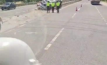 Bursa’nın İnegöl ilçesinde meydana gelen trafik kazasında kontrolden çıkan iki
