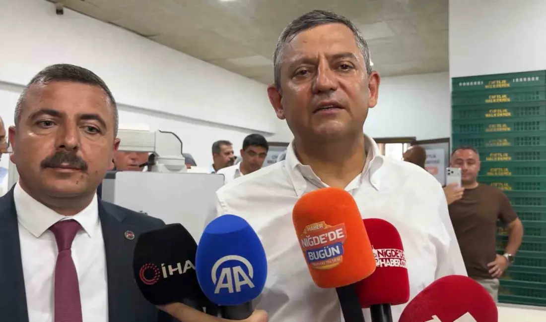 CHP Grup Başkanı Özgür Özel, “Bu hizmet odaklı yürüyüşümüzü kimsenin