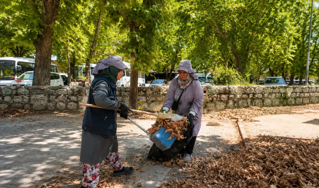 Karacabey Belediyesi Park ve Bahçeler Müdürlüğü, ilçe genelinde çocuk parklarından