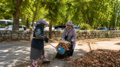 Karacabey Belediyesi Park ve Bahçeler Müdürlüğü, ilçe genelinde çocuk parklarından