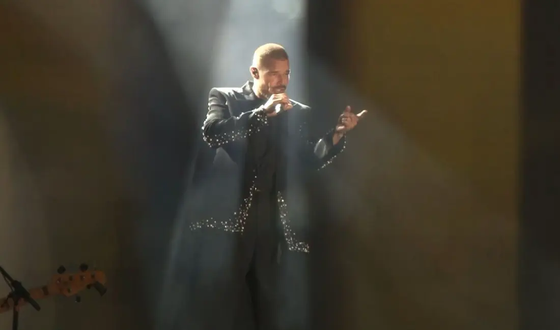 Dünyaca ünlü Latin pop yıldızı Ricky Martin, 15 yıl aradan