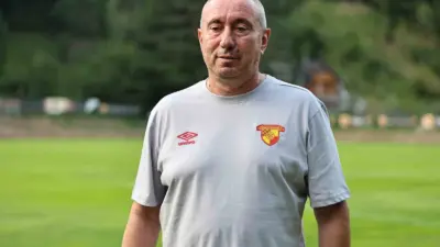 Göztepe Teknik Direktörü Stanimir Stoilov: “Kulübümüzün bir iki transferle ilgili