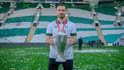 Bursaspor ile geçen sezon şampiyonluk sevinci yaşayan 28 yaşındaki sol