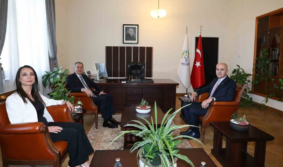 TBMM Başkanı Numan Kurtulmuş, DEM Parti Meclis Grubu’nu ziyaret etti.