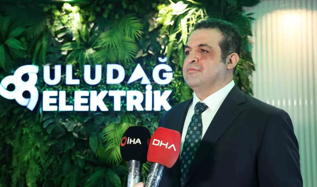 Yaz aylarında artan sıcaklıklarla birlikte klima kullanımı elektrik tüketimini önemli