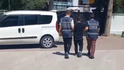 Bursa’da polis ekiplerince düzenlenen operasyonda, 10 firari hükümlü yakalanarak cezaevine