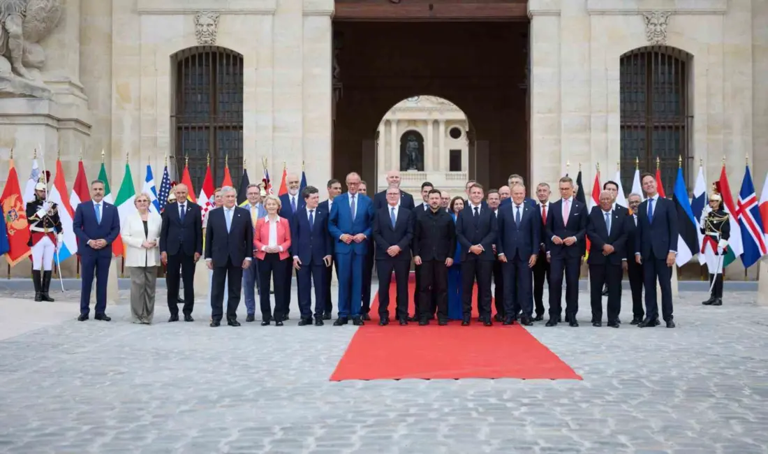 Fransa Cumhurbaşkanı Emmanuel Macron’un ev sahipliğinde Fransa’da düzenlenen Ukrayna konulu