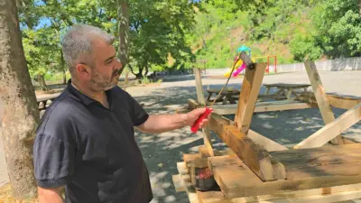 Yenice Belediye Başkanı Sertaş Karakaş, belediye ekiplerinin Çırapazarı mevkiindeki piknik