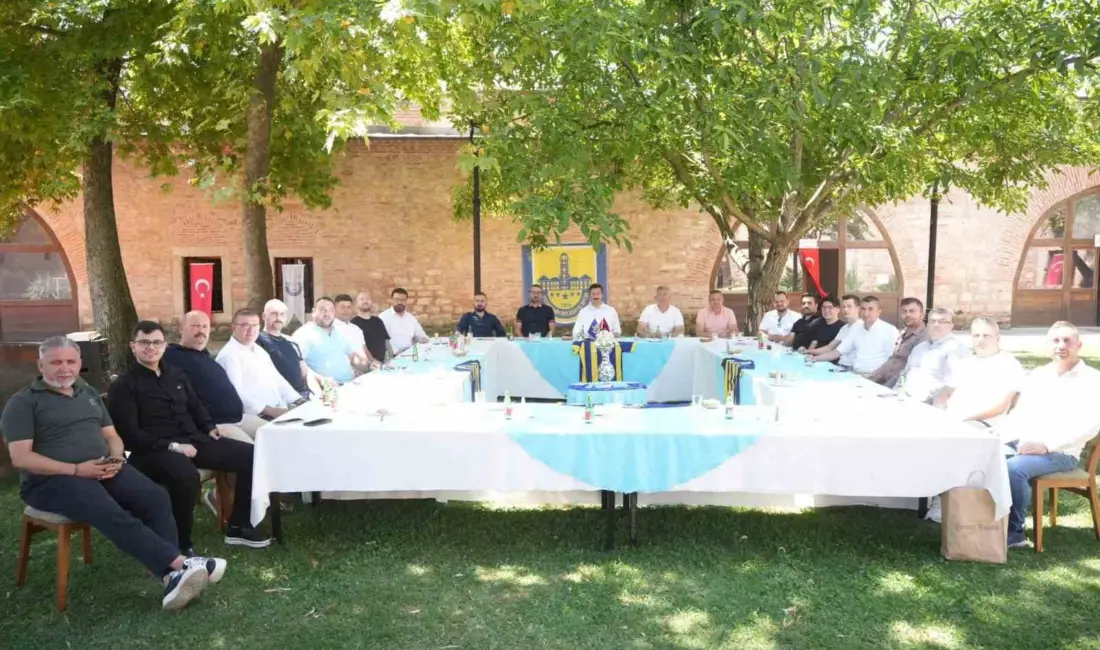 Yenişehir Belediye Başkanı Ercan Özel, önümüzdeki sezon Profesyonelliğe Geçiş Ligi’nde