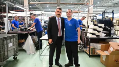 Yıldırım Belediyesi, iş arayan vatandaşlar ile işverenleri buluşturarak istihdama katkı