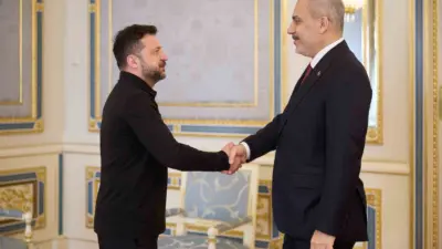 Ukrayna Devlet Başkanı Vladimir Zelenskiy, Dışişleri Bakanı Hakan Fidan ile