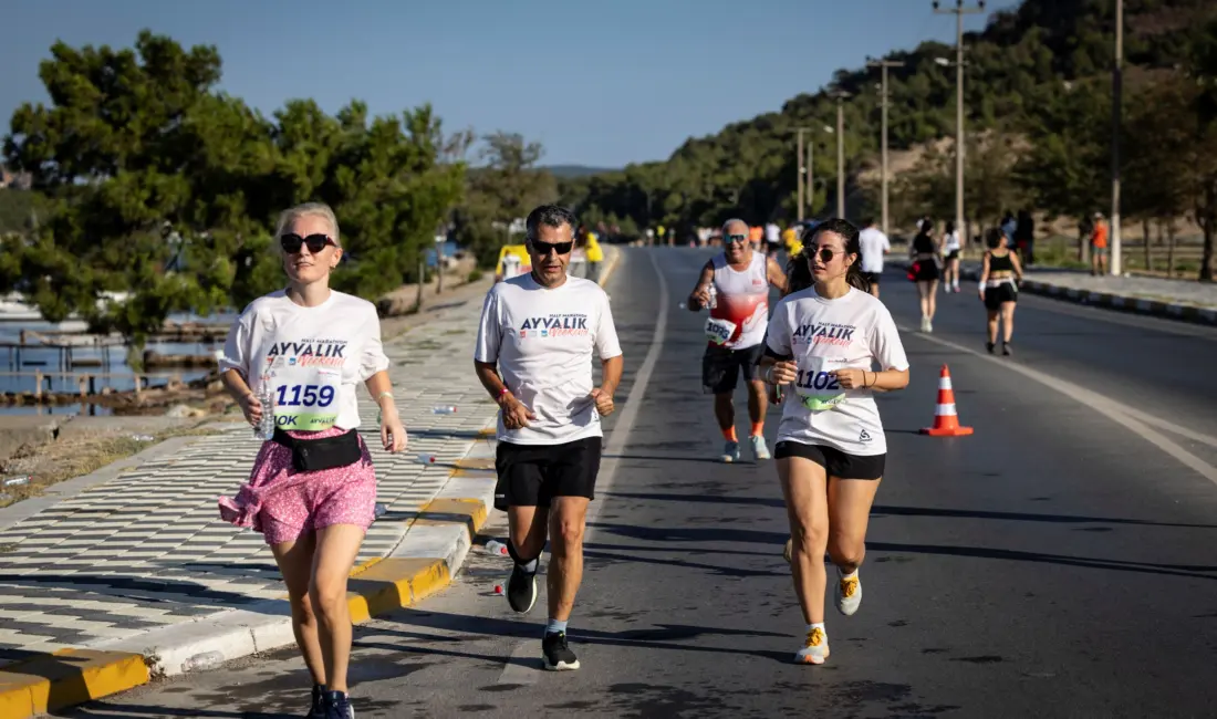 Uluslararası Ayvalık Kurtuluş Yarı Maratonu, 11-13 Eylül tarihleri arasında gerçekleştirilecek.