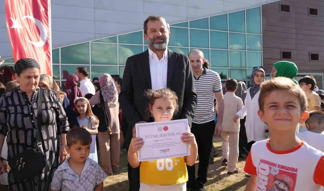 Gürsu Belediyesi, ilçede yüzme bilmeyen çocuklara yüzme öğretmek için başlattığı