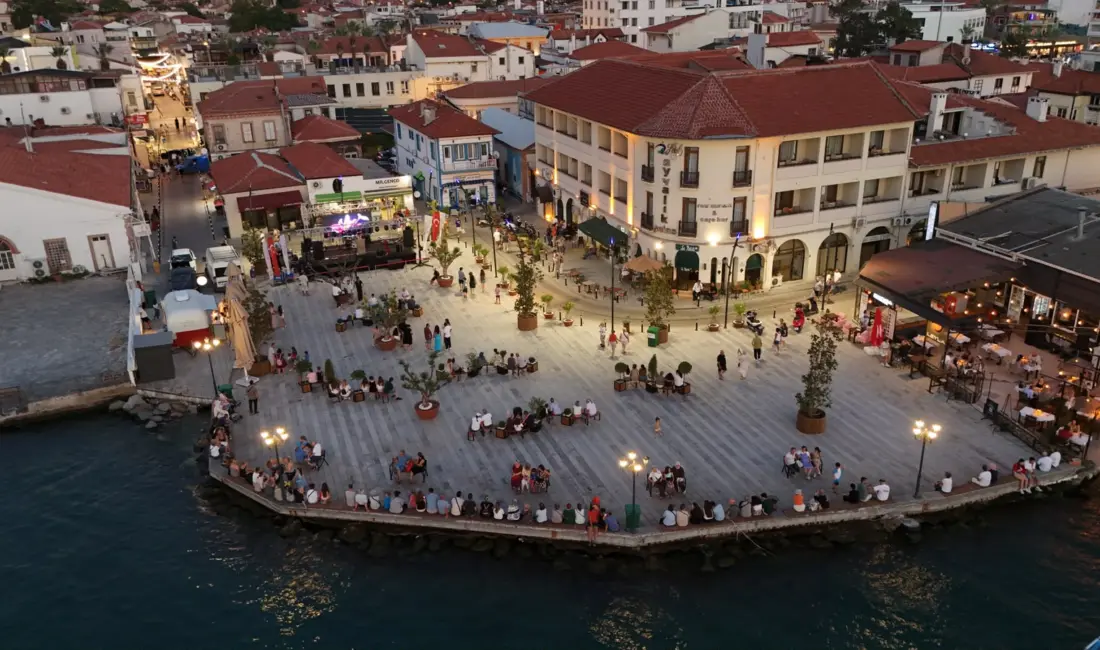 Yıllardır araçların otopark olarak kullandığı alan, kapsamlı bir düzenleme çalışmasının