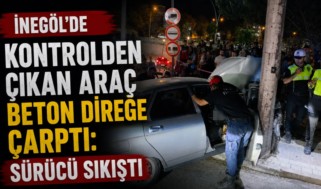 Bursa’nın İnegöl ilçesinde kontrolden çıkan otomobil, alt geçidin koruma demirlerini