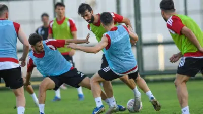 2.Lig Kırmızı guruptaki zorlu lig mücadelesi öncesi hazırlıklarını Güven Varol