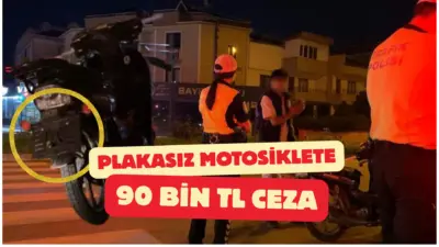 İnegöl’de trafik ekiplerinin durdurduğu plakasız motosikletin sürücüsüne, çeşitli ihlaller nedeniyle