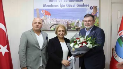 Menderes Belediye Başkan Vekilliği devir teslim töreninde konuşan AK Parti