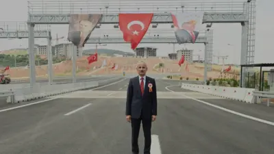 Ulaştırma ve Altyapı Bakanı Uraloğlu, Akıncı Gişeleri'nde Serbest Geçiş Sistemi'nin