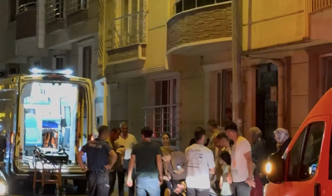 Bursa’nın Karacabey ilçesinde aniden yola fırlayan çocuğa ticari minibüs çarptı.