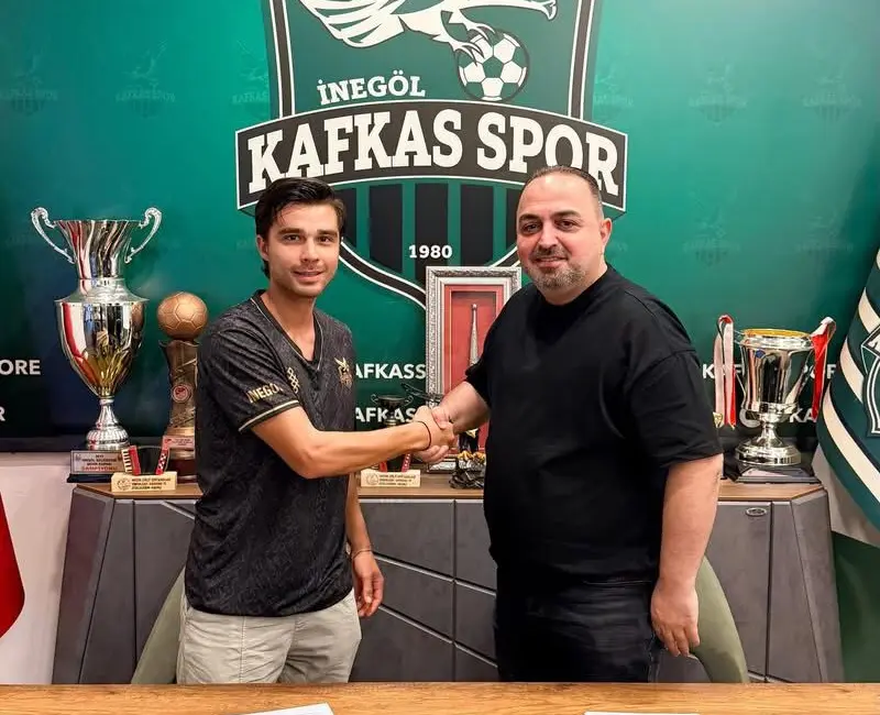 Yeni sezon öncesinde kadrosunu güçlendirme çalışmalarını sürdüren İnegöl Kafkasspor, kadrosuna