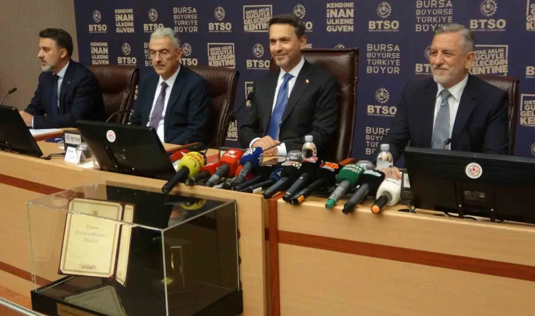 Enerji ve Tabii Kaynaklar Bakanı Alparslan Bayraktar, Bursa’da iş dünyası