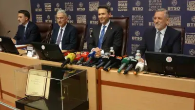 Enerji ve Tabii Kaynaklar Bakanı Alparslan Bayraktar, Bursa’da iş dünyası