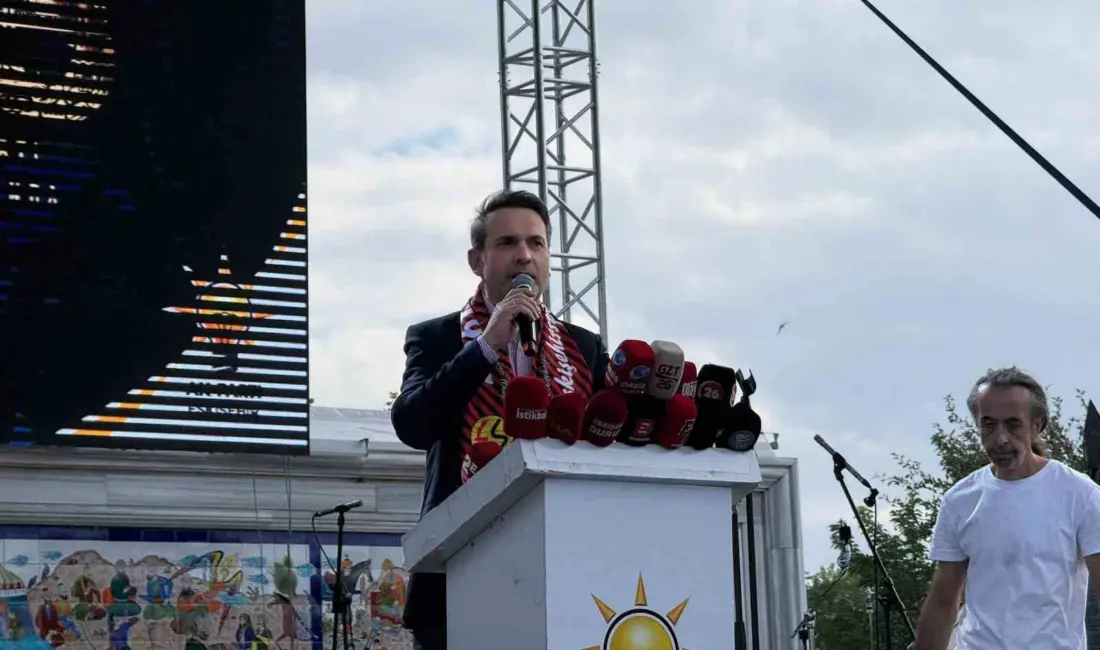 Enerji ve Tabii Kaynaklar Bakanı Alparslan Bayraktar, AK Parti Eskişehir