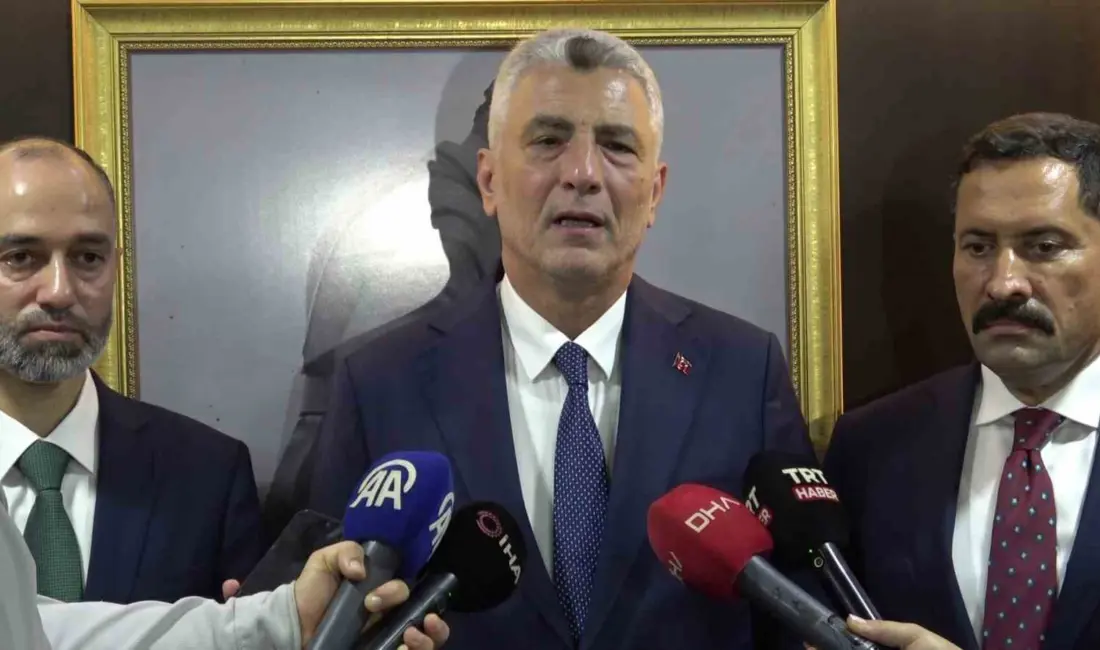 Ticaret Bakanı Ömer Bolat, bir günde 398 tırın Cilvegözü’nden transit