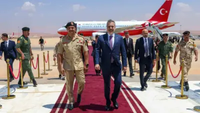 Dışişleri Bakanı Hakan Fidan, başkent Trablus’tan geçtiği Bingazi’de Libya Ulusal