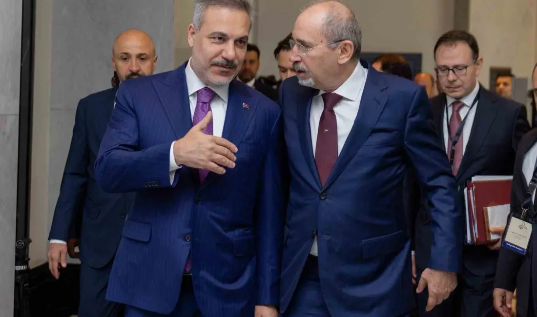 Dışişleri Bakanı Hakan Fidan, resmi temaslarda bulunmak üzere geldiği Amman’da