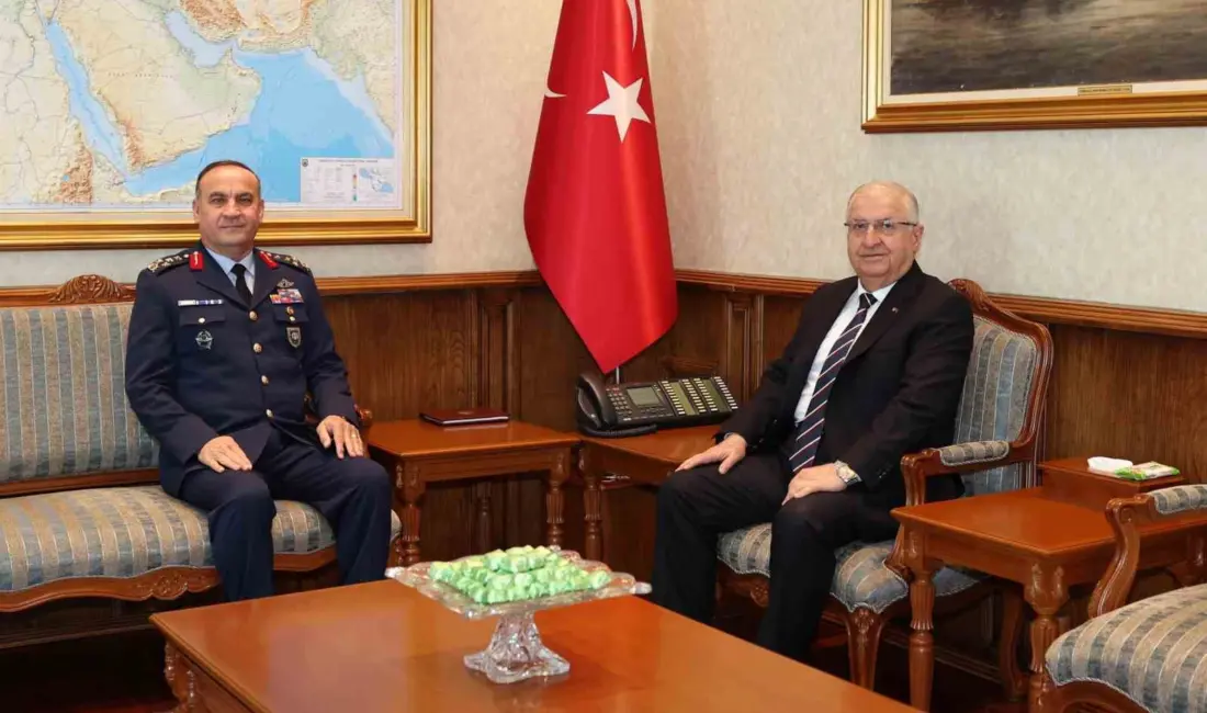 Milli Savunma Bakanı Yaşar Güler, Hava Kuvvetleri Komutanlığı görevine atanan