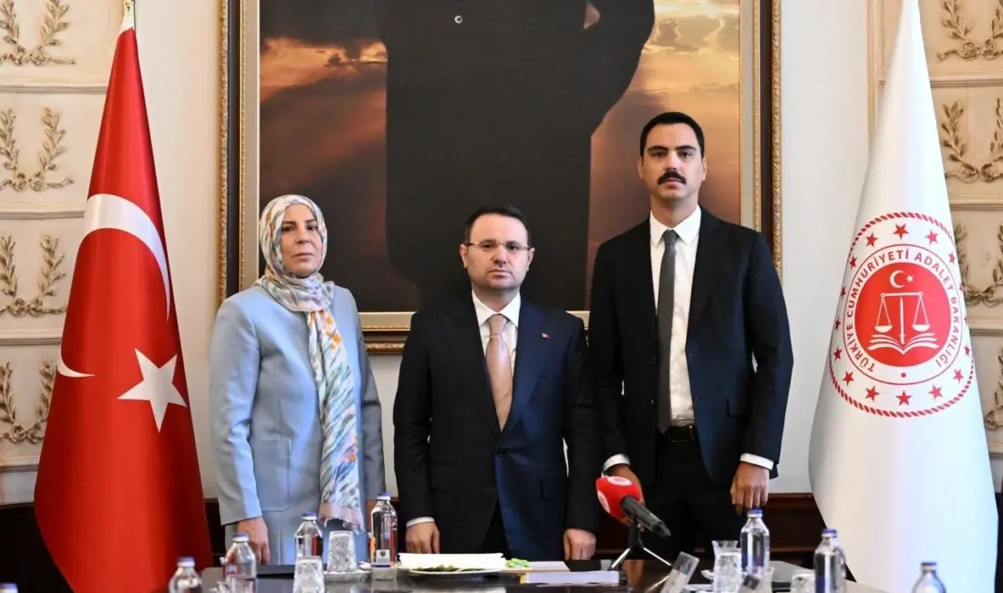 Merhum Büyük Birlik Partisi kurucu Genel Başkanı Muhsin Yazıcıoğlu’nun ailesini