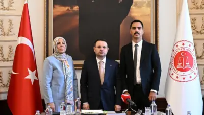Merhum Büyük Birlik Partisi kurucu Genel Başkanı Muhsin Yazıcıoğlu’nun ailesini