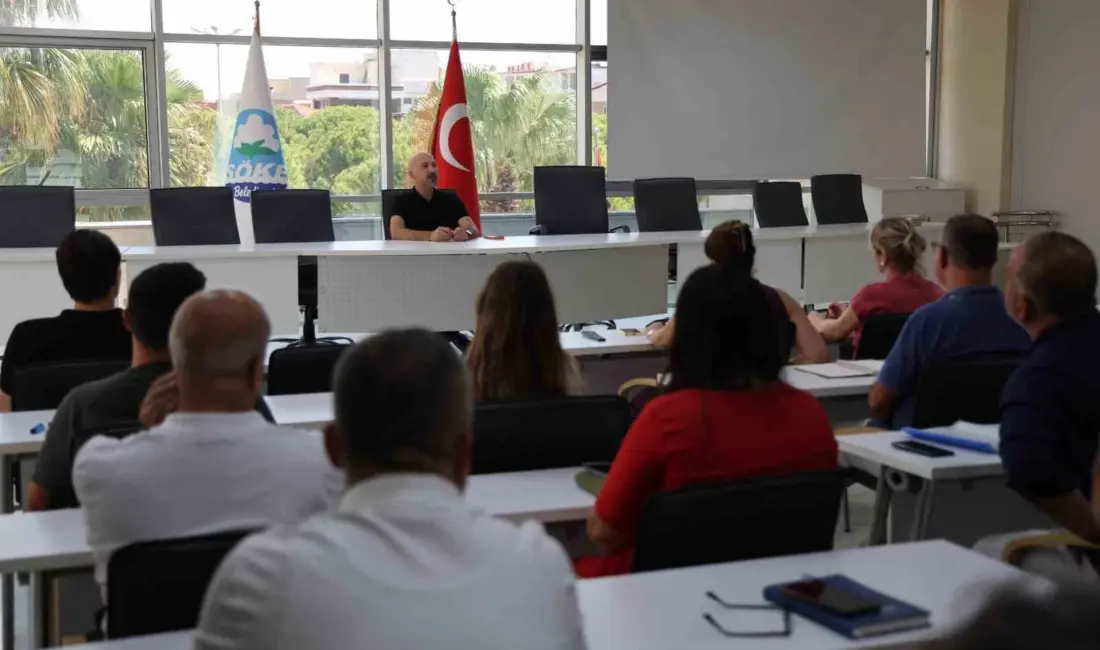 Söke Belediye Başkanı Dr. Mustafa İberya Arıkan, belediye bürokratları ve