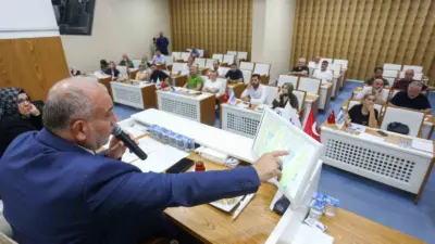 Samsun’un Canik Belediye Başkanı İbrahim Sandıkçı, meclis toplantısında ilçede devam