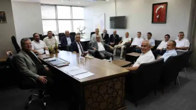 Denizli Esnaf ve Sanatkârlar Odaları Birliği (DESOB) Başkanı Hüseyin Demirci,
