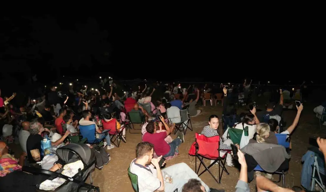 Bursa’da Perseid meteor yağmurunu izlemek isteyen binlerce kişi, Yenişehir ilçesindeki