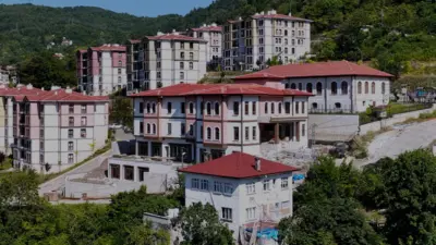 Bozkurt'taki sel felaketinin 5. yılında Bakan Kurum, ilçede 1,5 yılda