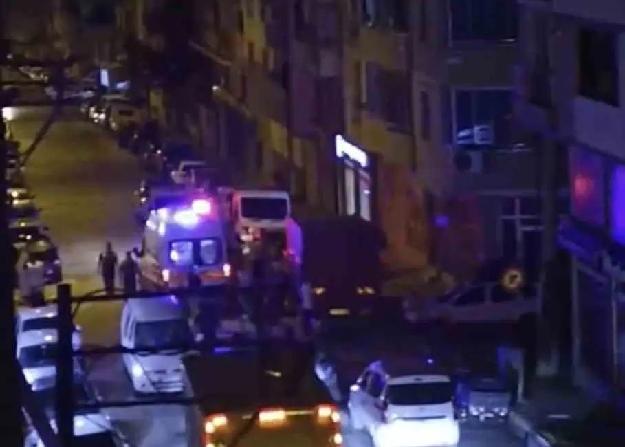 Bursa’nın Karacabey ilçesinde çıkan bıçaklı kavgada 1 kişi yaralandı. Olay,