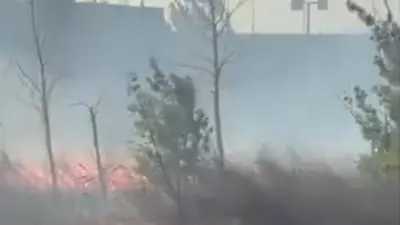 Bursa’da bir fabrikanın yanındaki boş arazide çıkan yangın, korku dolu